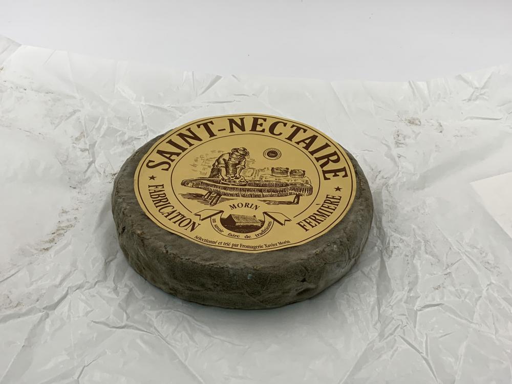 Saint Nectaire Fermier au Lait Cru AOP - Morin / 1.7kg